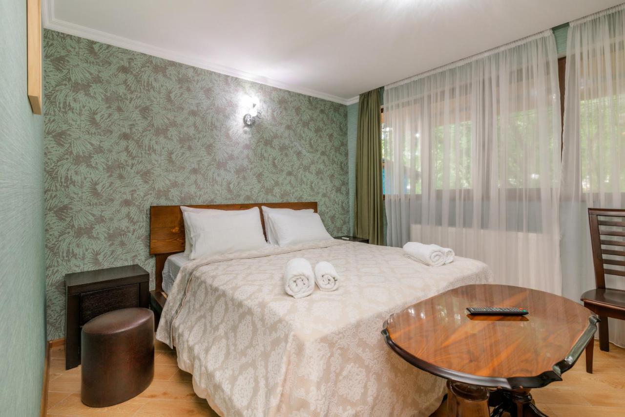 Borjomi Villa Roma Exteriör bild