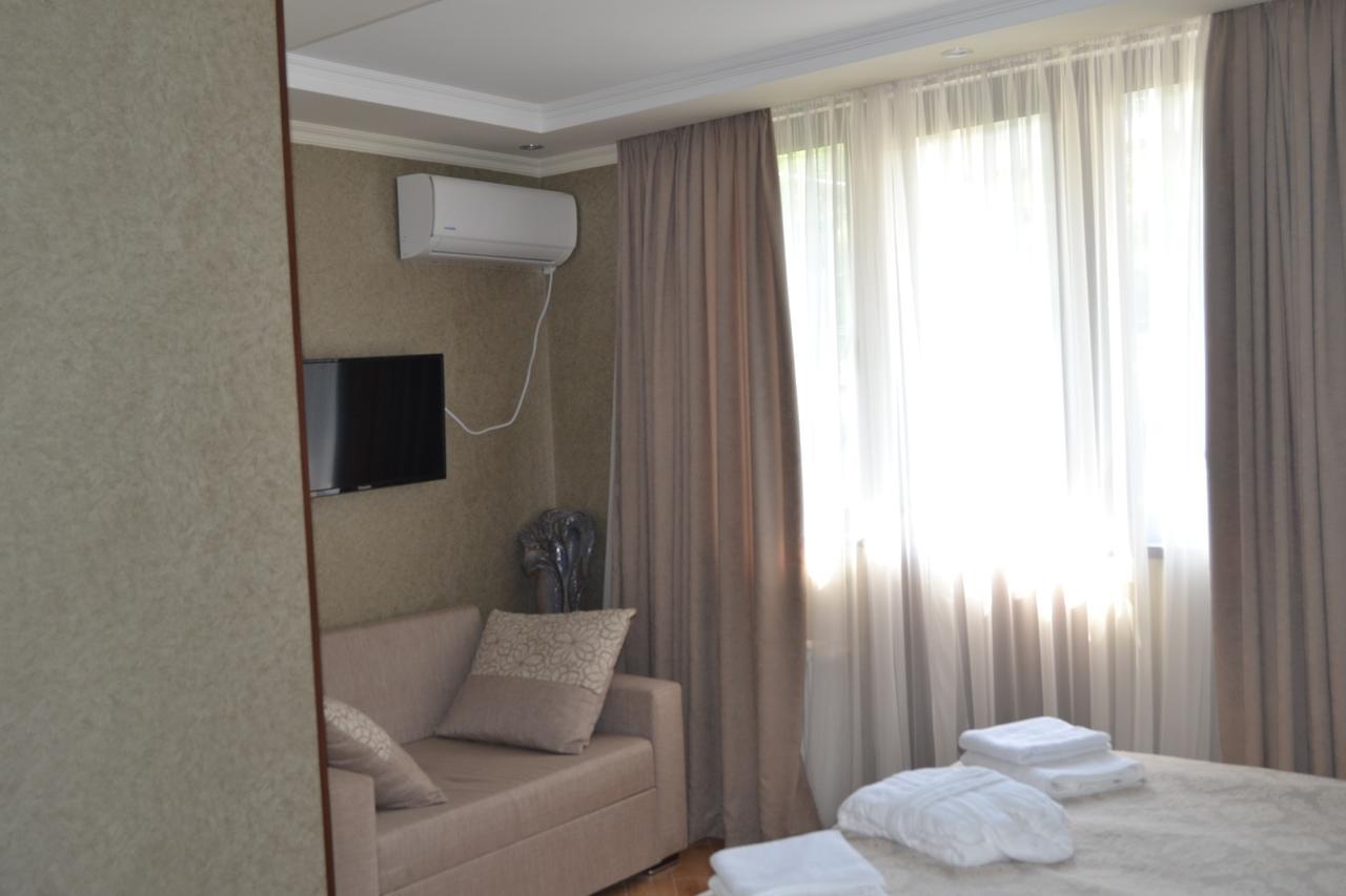 Borjomi Villa Roma Exteriör bild